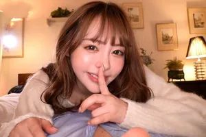 Cháu gái tốt bụng ngủ lại nhà ông chú vì cơn mưa lớn và cái kết